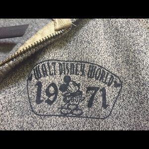 Walt Disney World zip up hoodie men’s L